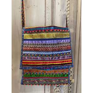 Bolso Bandolera Raksha Bollywood con Correa Única, Estilo Bohemio Vintage, Patrón a Rayas, Bordado, Cierre de Cremallera, Decoración de Flores con Cadena - Product Image 1