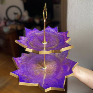 Piédestal décoratif d'affichage de dessert de support de gâteau d'époxy de résine élégante pour des mariages et des parties - Product Image 2