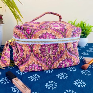 Estuche de Maquillaje Vintage de Algodón con Cremallera, Ecológico y Resistente al Agua, Duradero para Viajes y Artículos Cosméticos - Product Image 3