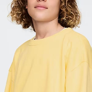 Service OEM de conception avec logo personnalisable, sweat-shirt décontracté pour garçons à manches longues avec épaules tombantes pour un ajustement confortable et décontracté - Product Image 2