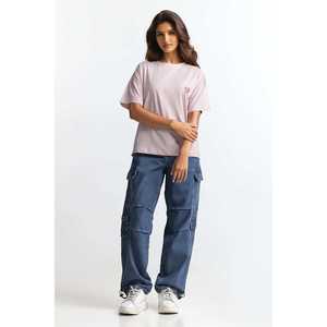 เสื้อยืดผู้หญิงผ้าคอตตอนเจอร์ซีย์รุ่นพื้นฐาน WM-KTP-SS24-066 ผ้าฝ้าย 100% ระบายอากาศได้ดี เสื้อยืดลำลองคุณภาพพรีเมียม รับผลิตแบบ OEM ODM - Product Image 2