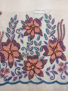 Lehenga Tradicional Bordada a Mano para Novia China, Decorada con Cristales, Perlas y Borlas, Traje Nupcial Chino - Product Image 3