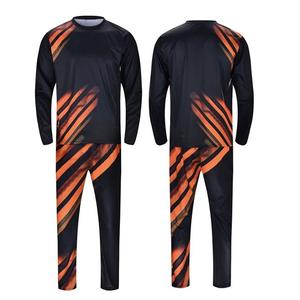 Vente en gros, vêtements de sport 100% coton personnalisés, survêtement de fitness, survêtement deux pièces, ensemble sweat à capuche et pantalon de survêtement avec logo pour l'hiver - Product Image 4