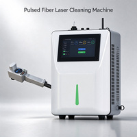 Équipement de nettoyage au laser à fibre pulsée portatif 50W, sac à dos pour l'élimination de la rouille, de la peinture et de l'oxyde, système de nettoyage des surfaces métalliques