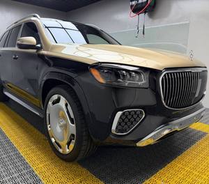 Mercedes-Benz GLS 600 Maybach 4MATIC 2024 Negro Especial, Asientos de Cuero Izquierdos, Bluetooth, Ruedas Premium, Sistema de Navegación, Techo Solar - Product Image 1