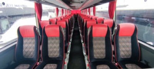 AUTO USADO 2020 MERCEDES-BENZ GLORY ERENER TOURISMO LUXURY COACH 35+1+1 PLAZAS, EURO 6 DIÉSEL 240HP TRANSMISIÓN AUTOMÁTICA - Product Image 3