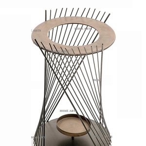 Portavelas de diseño fabuloso con forma redonda, de hierro de calidad de lujo, para accesorios de decoración de bodas. - Product Image 2