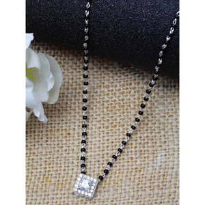 Collar Mangalsutra Geométrico Chapado en Oro sobre Plata, Cadena Étnica Religiosa con Cuentas, Diamantes y Perlas, Regalo para Esposas - Product Image 2