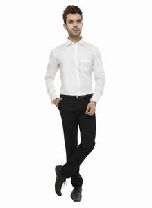 Camisa Formal Blanca de Algodón para Hombre, Manga Larga, Corte Entallado para Uso Corporativo y de Oficina, Disponible para la Venta - Product Image 2