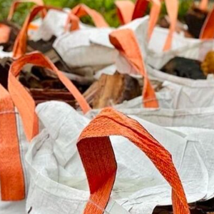 ฟืนไม้บีช/โอ๊คแห้ง อบแห้งในเตาอบ รูปทรงแท่ง ขนาดเส้นผ่านศูนย์กลาง 7-19 ซม. ความยาว 15-25 ซม. ความชื้น 12% ผลิตในเยอรมนี - Product Image 2