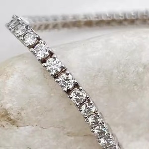 Pulsera de tenis de diamantes de laboratorio de quilates, pulsera de diamantes delicada de oro blanco de 14 quilates, regalo brillante para su joyería nupcial - Product Image 2