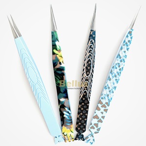 Pince à épiler d'extension de cils en acier inoxydable à impression de marbre personnalisée entièrement fermée avec une forte adhérence et une marque privée durable - Product Image 6