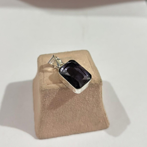 Bijoux Pierre de Naissance de Février : Pendentif Améthyste Facettée Rectangulaire en Argent Sterling 925, Pierre Violette, Cadeau pour Femme - Product Image 3