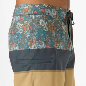 Shorts de bain pour hommes, respirants, décontractés, à cordon de serrage, taille mi-haute élastique, séchage rapide, motif uni - Product Image 5