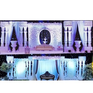 Top configuration de scène de fibre de mariage asiatique exclusive pour les événements australiens et de Floride Décorations de réception occidentales blanches élégantes - Product Image 1
