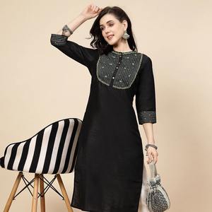 Ensemble pantalon et kurta pour femmes, couleur noire, brodé, manches longues, col rond, longueur genou, polyester, coupe droite, vêtements ethniques, vêtements décontractés, vêtements de bureau - Product Image 1