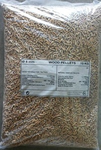 Vente saisonnière d'hiver en bâton de granulés de bois 6mm de diamètre Prix moins cher - Product Image 6