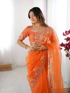 Sari de designer en soie organza lourde de Bollywood, élégant, avec broderie de fils et de paillettes, pour les fêtes, les mariages, les tenues de soirée chics - Product Image 3