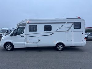 White 4x4 Motorhome Mobile Home RV Camper Van Off Road Travel <b>Trailer</b> for Camping Outdoor Use - Product Image 3