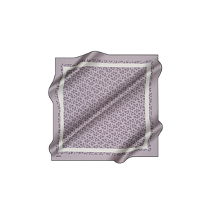 ผ้าพันคอไหมสีม่วงไลแลค ลายเรขาคณิต - Product Image 1