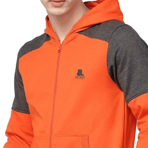 เสื้อฮู้ดผู้ชายโอเวอร์ไซส์ผ้าคอตตอน100% โอเวอร์ไซส์ผ้าฟลีซปักโลโก้พลอยเทียมสำหรับฤดูหนาวโลโก้ตามสั่ง - Product Image 4