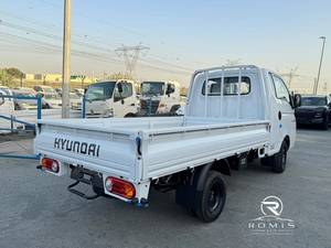 Hyundai H100 (Porter) Flatbed Usato 2026 |   Camion leggero con cassone ribaltabile - Bianco - Cabina singola |   Pronto per l'esportazione - Product Image 6