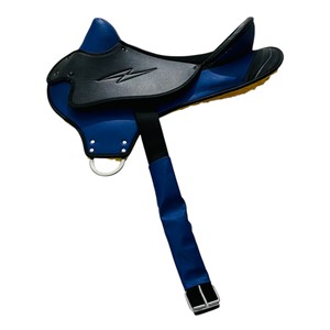 Silla de Montar Ligera y Resistente para Niños Principiantes, Cuero Sintético Duradero, Asiento Acolchado Cómodo, Transpirable, Protección UV, Plástico - Product Image 1