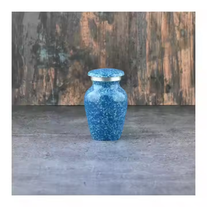 Urnas de cremación de Metal de diseño único Urna de recuerdo multicolor única Mini Token Almacenamiento de cenizas humanas Urnas funerarias de Metal hechas a mano - Product Image 1