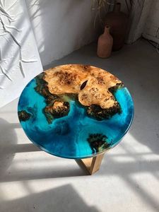 Meuble artisanal rond en résine époxy pour salle à manger, table en bois et résine pour bureau à domicile - Product Image 5