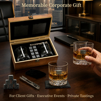 Ensemble de verres à whisky personnalisés SHUNSTONE avec sous-verres en ardoise, pierres à whisky, pinces, boîte en bois, logo d'entreprise, cadeau pour cadres