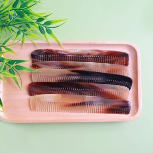 Cordero natural personalizado hecho a mano cuerno peine con dientes finos y anchos hecho a mano cuerno de búfalo peine para peinar el cabello - Product Image 6
