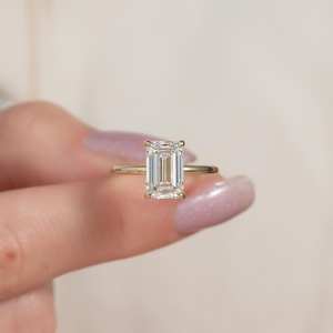 10x7mm corte esmeralda diamante blanco plata esterlina 18K chapado en oro minimalista solitario anillo de compromiso clásico nupcial boda - Product Image 1