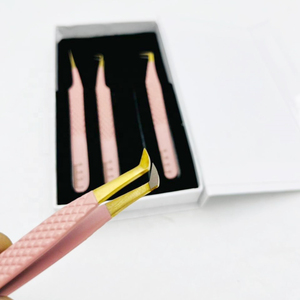 Pinzas para pestañas de acero inoxidable con etiqueta privada, punta de fibra recubierta de polvo de melocotón, Punta chapada en oro, parte inferior de escala suave sostenible - Product Image 5