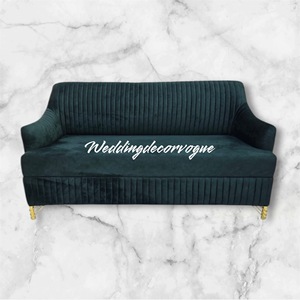 Carved Wedding Sofa Hotel Chair for Elegant Weddings and Events - Product Image 3
