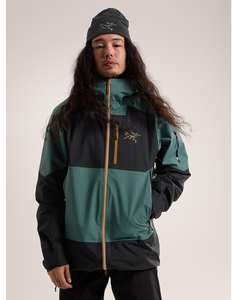 Personnaliser le style et la conception Streetwear Polyester Softshell imperméable Sports de plein air course coupe-vent veste de pluie pour hommes - Product Image 4