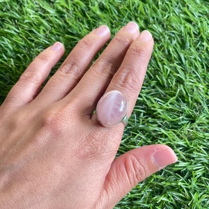 Anillo de diseñador clásico de Plata de Ley 925, piedra preciosa Natural de cuarzo rosa, ajuste de bisel de corte ovalado, piedra natal de enero, boda - Product Image 4