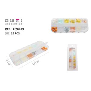 Caja larga con colores mezclados, cuentas doradas y plateadas, pegatinas y calcomanías para uñas, tamaño de 5*13cm - Product Image 1