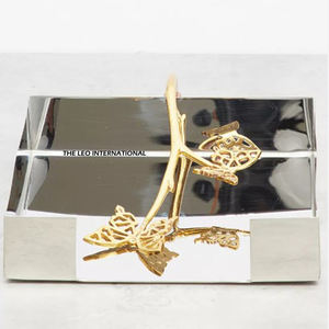 Vente directe d'usine porte-serviettes en métal design floral en laiton créatif support porte-papier de table personnalisé - Product Image 3