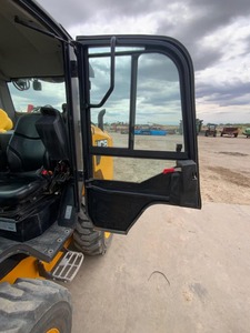รถตักล้อยางแบบยืดไสลด์ได้ JCB 3TS8W ปี 2022 เครื่องยนต์ดีเซล ควบคุมด้วยระบบ PLC ประสิทธิภาพสูง ความจุบุ้งกี๋ 1.2 ลูกบาศก์เมตร - Product Image 5