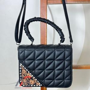 Custom Hand Tooled Quilted Leather Fold-<b>Over</b> Flap Crossbody <b>Bag</b> <b>for</b> <b>Women's</b> High Quality Genuine Leather Ruffles Handle Handbags - Product Image 1