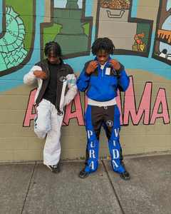 Chándal de verano bordado personalizado 100% Nylon cortavientos y pantalones cortos conjunto Jogger hombres conjunto corto - Product Image 4