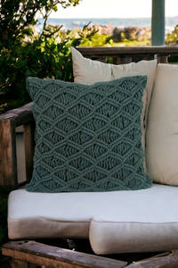 Llamativa funda de almohada de macramé hecha a mano para decoración de dormitorio, regalo para el hogar de Artex Thien Thanh - Product Image 6