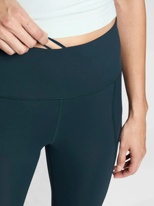 Vente en gros de logo personnalisé Ensemble de leggings froissés aux fesses Ensemble yoga, compression, fitness, gym, sport, vêtements courts sexy pour femmes - Product Image 6