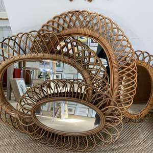 Article chaud fabriqué au Vietnam en rotin en osier décor miroir artisanat tenture murale pour la décoration de la maison en gros - Product Image 4