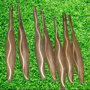 Ganchos de ganchillo de madera con logotipo personalizado para pedidos a granel Ganchos de ganchillo de madera y resina únicos para uso profesional - Product Image 1