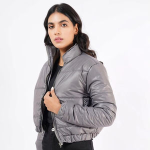 Chaqueta Deportiva Corta Reversible de Invierno 2024, Nuevo Diseño, Estilo Corto, Color Sólido, Chaqueta Acolchada de Plumón para Mujer - Product Image 1