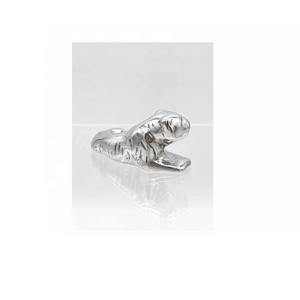 Figurine de table de style rare Accent décoratif unique pour l'affichage de l'espace de travail de bureau de salon et les utilisations fonctionnelles créatives - Product Image 2