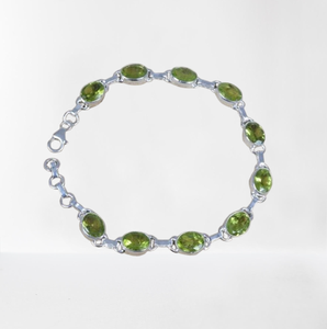 Joyería de plata de ley estampada, piedra preciosa de Peridoto, pulsera de plata fina hecha a mano, joyería 925 en forma de pera, Plata de Ley 925 - Product Image 1