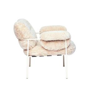 <span class=keywords><strong>Fauteuil</strong></span> Bollo Mid-Century en peau de mouton avec structure en bois pour hôtel, salon, chambre à coucher – Design durable - Product Image 5