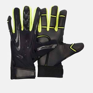 Gants de football américain Prix raisonnable Gants de football américain super collants imprimés avec logo personnalisé Vente en gros des meilleurs gants gaéliques - Product Image 2